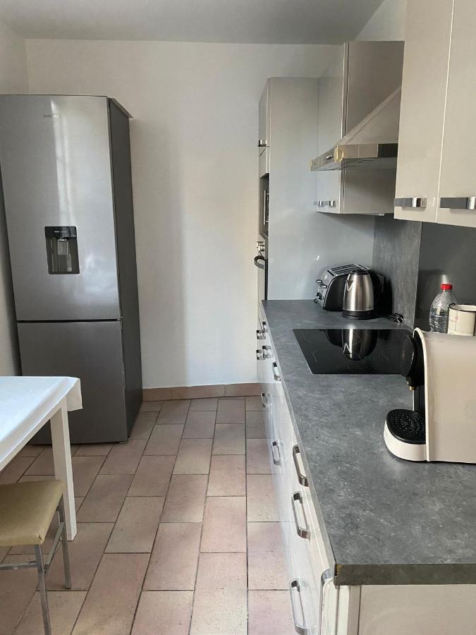 Grand F4 De 71M2 Pour 6 Personnes En Plein Centre Ville ארפג'ון מראה חיצוני תמונה